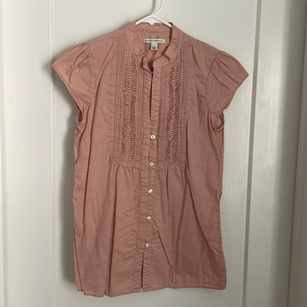 Banana Republic short sleeve cotton button up shirt
